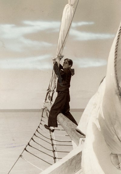 Marine, die den Bogen spannt von Unknown photographer