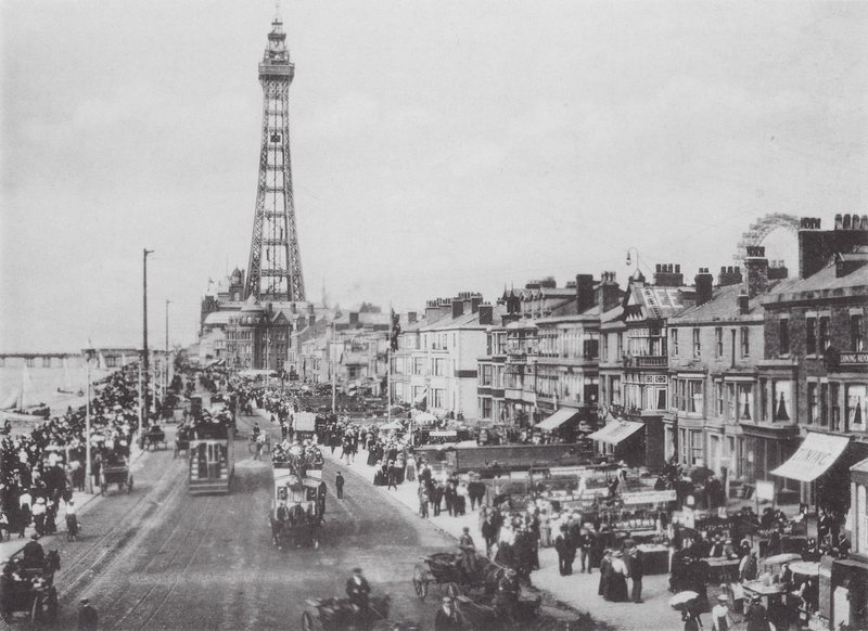 Zentrale Promenade, Blackpool von (after) English photographer