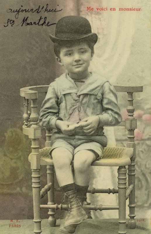 Kleiner Junge mit Melone von French Photographer