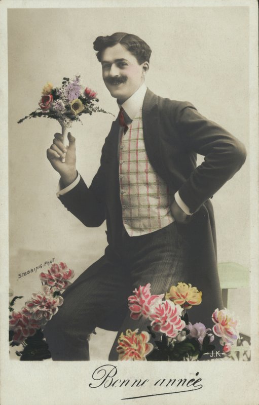 Mann mit einem Blumenstrauß von French Photographer