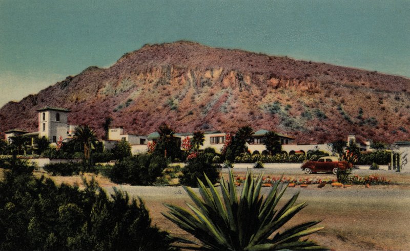 Phoenix, Arizona: Paradise Inn von American Photographer (after)