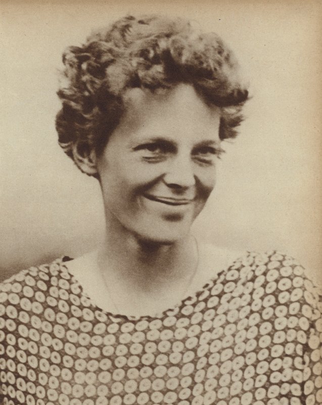 Amelia Earhart von American Photographer