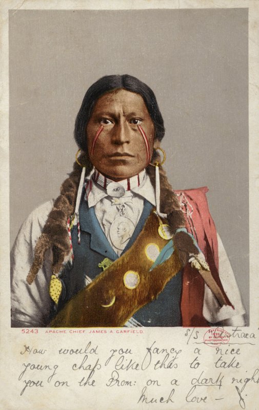 Apache-Häuptling James A Garfield von American Photographer
