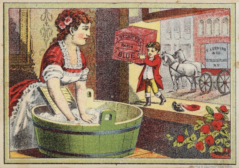 Dame beim Händewaschen von American School
