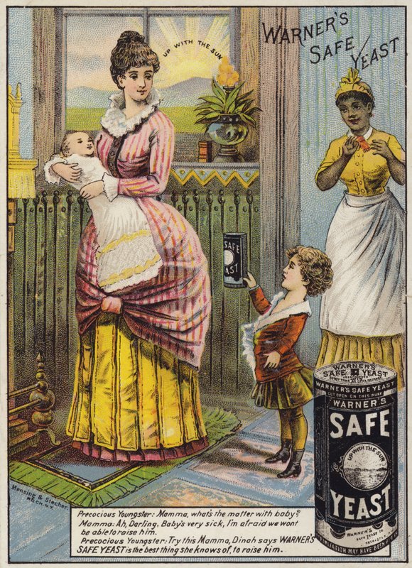 Mutter wiegt Baby von American School