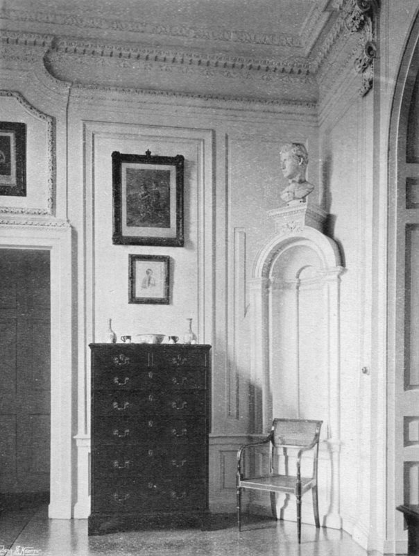 Eine Lobby von Charles Latham