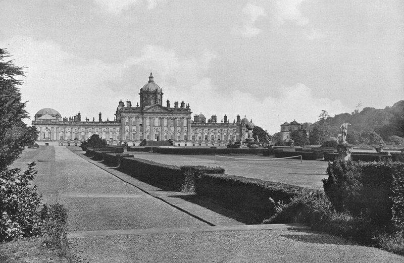 Castle Howard vom Süden von Charles Latham