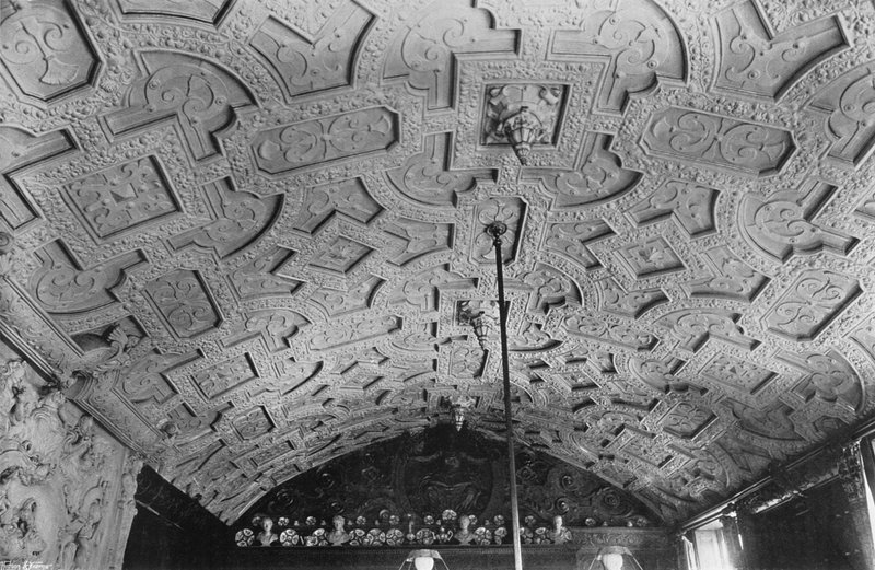 Decke des Wohnzimmers von Charles Latham