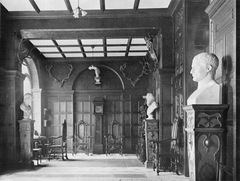 Eingangshalle von Charles Latham