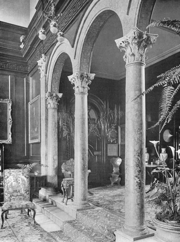 Stufen in der Halle von Charles Latham