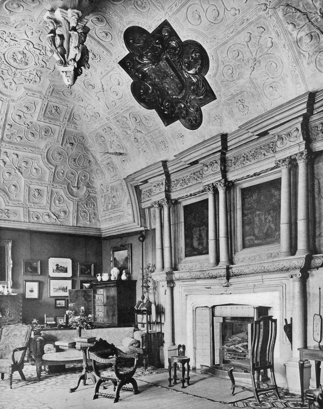 Das Wohnzimmer von Charles Latham