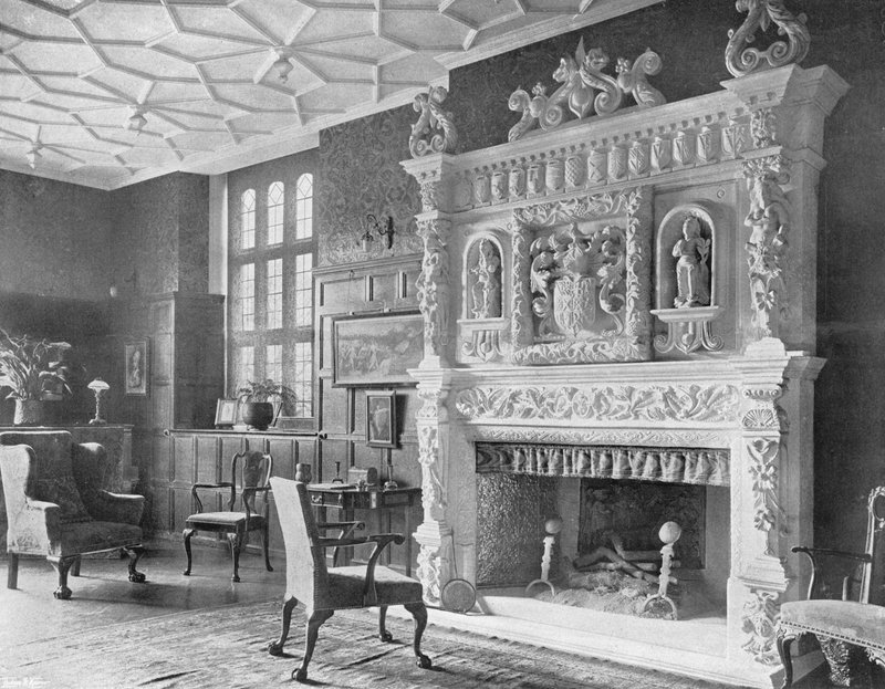 Die Bibliothek von Charles Latham
