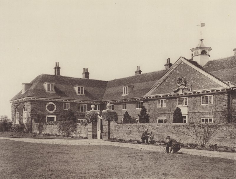 Das Lucas Asyl, Wokingham von Charles Latham