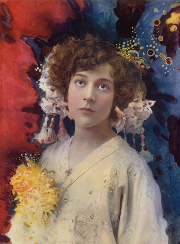 Miss F Collingbourne in San Toy von English Photographer