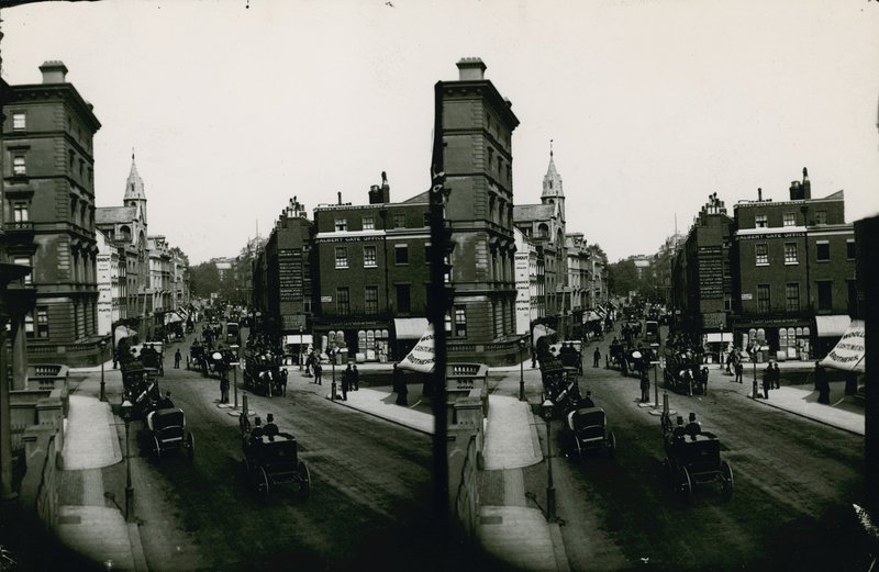 Albert Gate, London von English Photographer