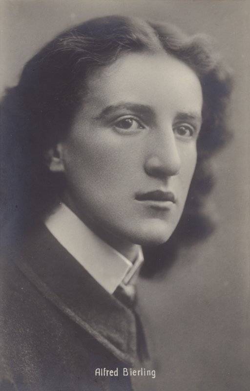 Alfred Bierling, Musiker von English Photographer