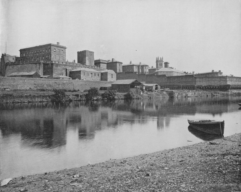 Chester Castle (s/w Foto) von English Photographer