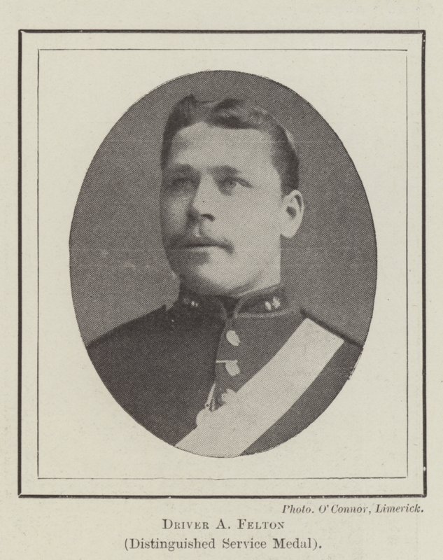 Fahrer A. Felton, Distinguished Service Medal von English Photographer