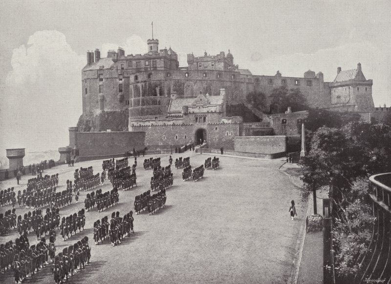 Edinburgh Castle, Die Esplanade von English Photographer