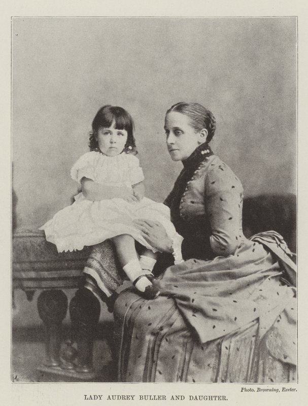 Lady Audrey Buller und Tochter von English Photographer