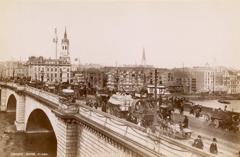 London Bridge, spätes 19. Jahrhundert von English Photographer