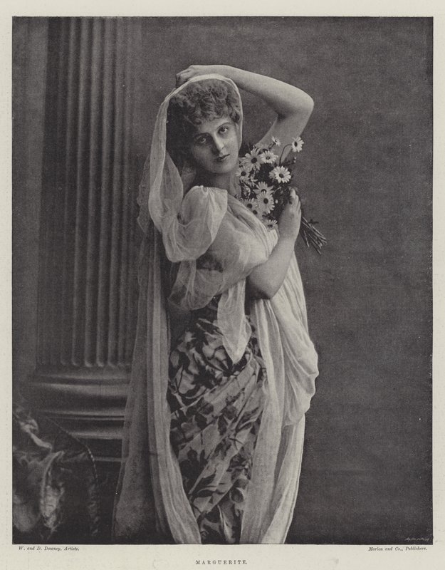 Marguerite von English Photographer