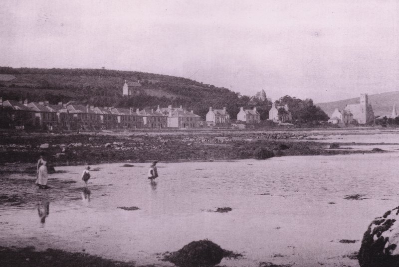 Marine Parade, Rothesay (Schwarz-Weiß-Foto) von English Photographer