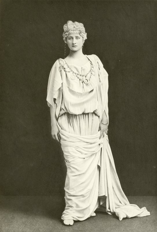 Miss Mary Anderson als Hermione (Gravur) von English Photographer