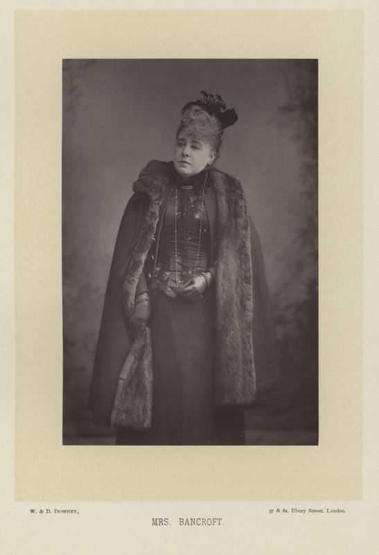 Mrs. Bancroft von English Photographer