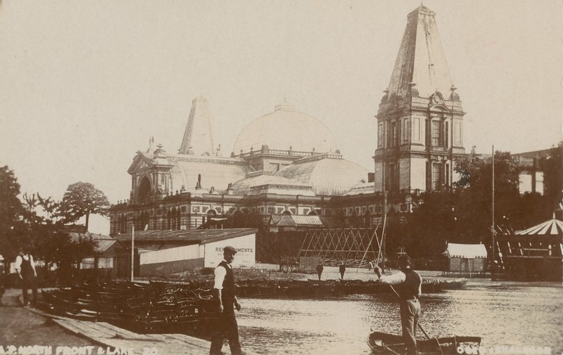 Nordfront und See, Alexandra Palace von English Photographer