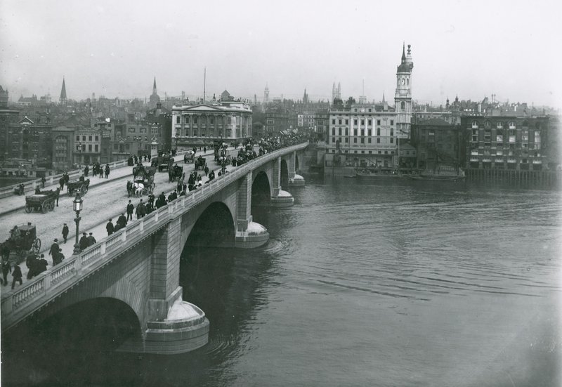 Foto der London Bridge von English Photographer