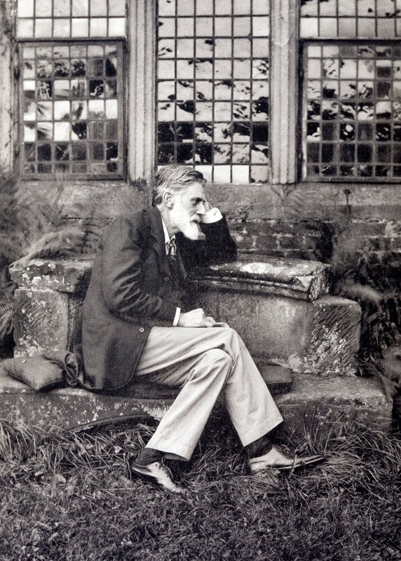 Robert Bridges, englischer Dichter von English Photographer