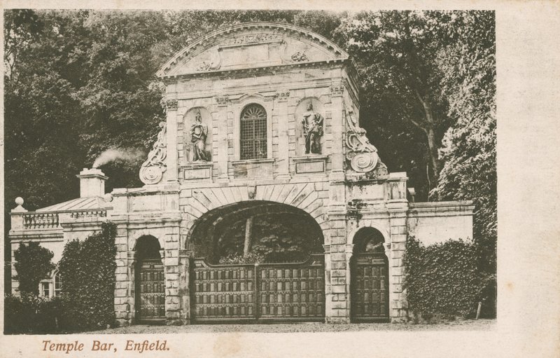 Temple Bar, Enfield von English Photographer