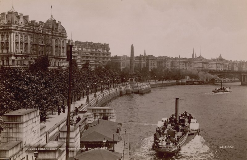 Themse-Ufer vom Hungerford Bridge von English Photographer
