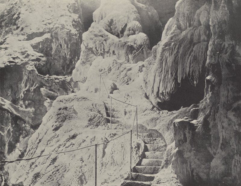 Die Jenolan-Höhlen von English Photographer