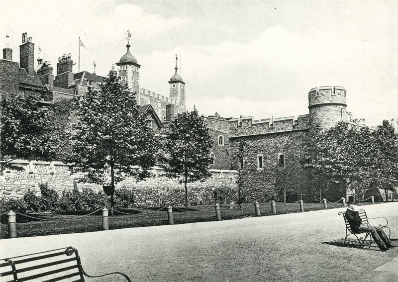 Tower of London vom Kai von English Photographer