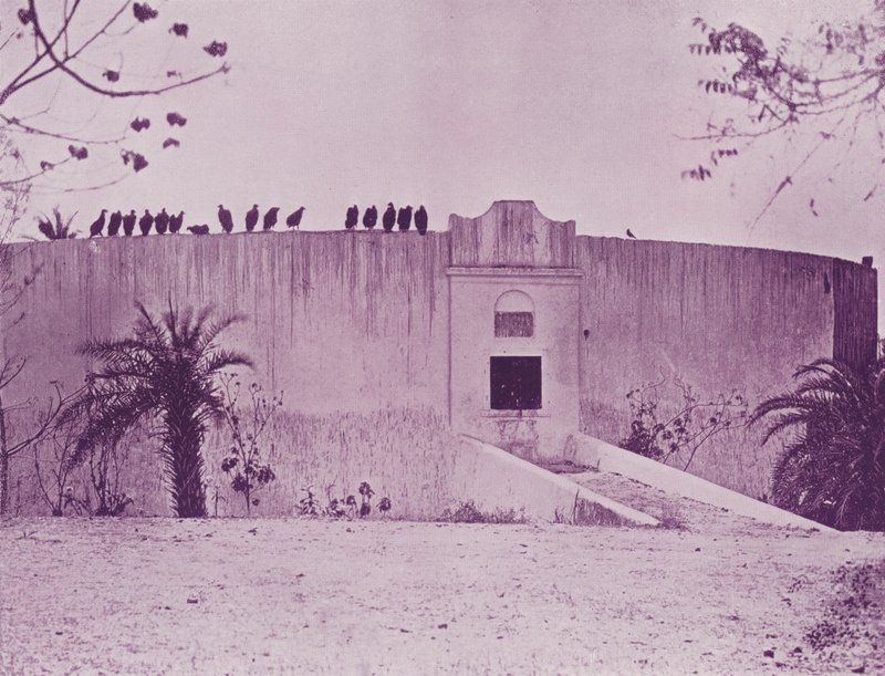 Turm des Schweigens, Bombay von English Photographer