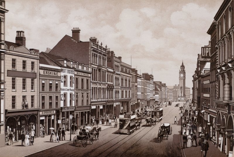 High Street, Belfast von English School