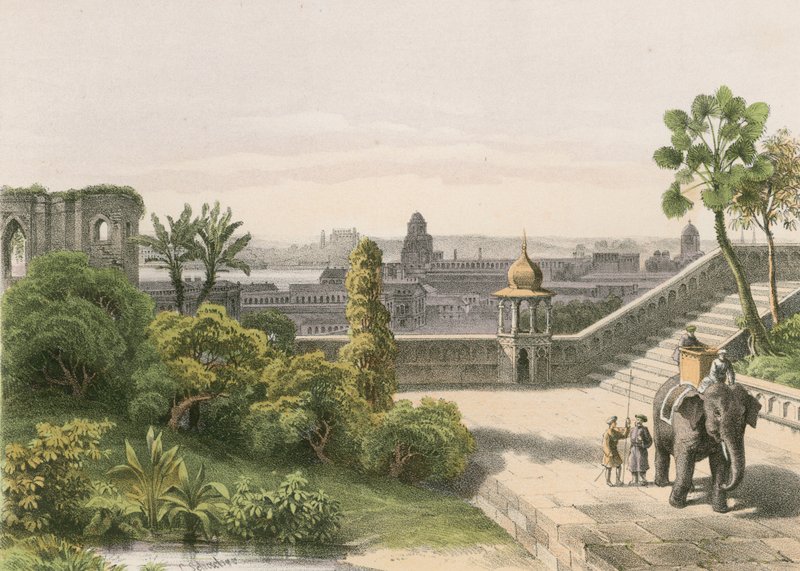 Lucknow von English School