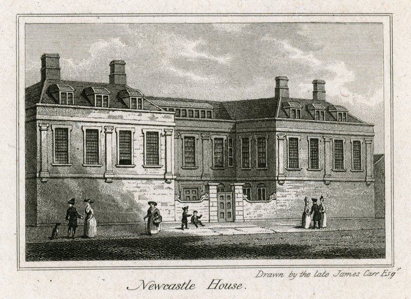 Newcastle House von English School