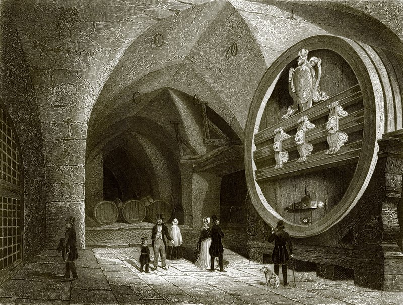 Das große Weinfass in Heidelberg von English School