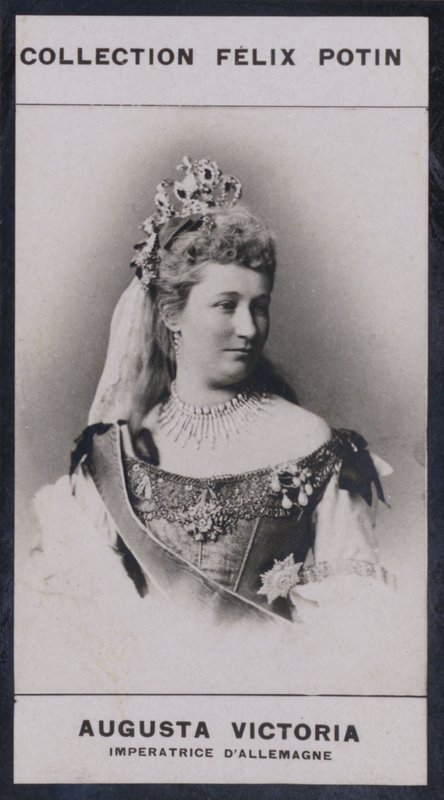 Augusta-Victoria, Kaiserin von Deutschland (1858) von European Photographer