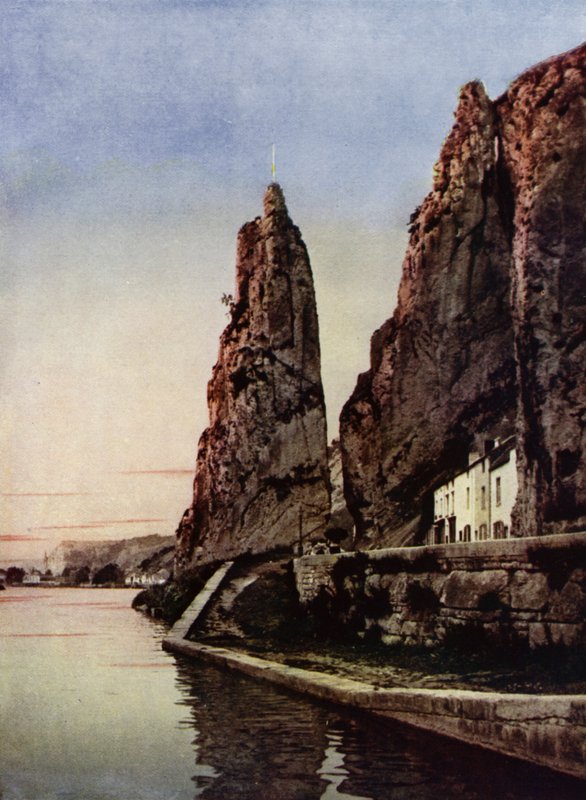 Bayard-Felsen an der Maas von European Photographer