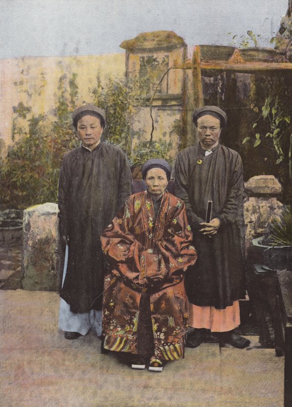 Familie von Notablen aus Fai-Fo von European Photographer