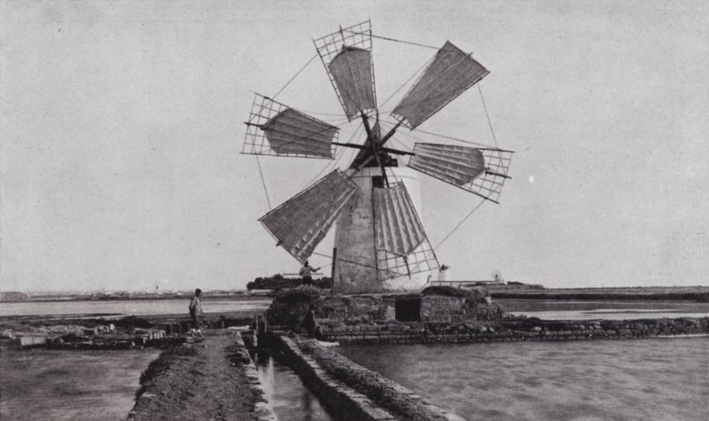 Trapani, eine Windmühle (s/w Foto) von European Photographer