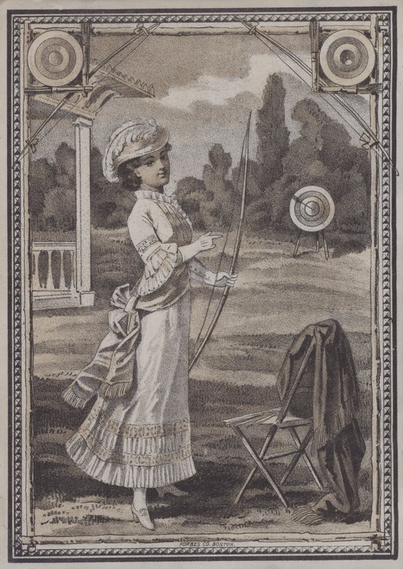 Frau beim Bogenschießen von European School