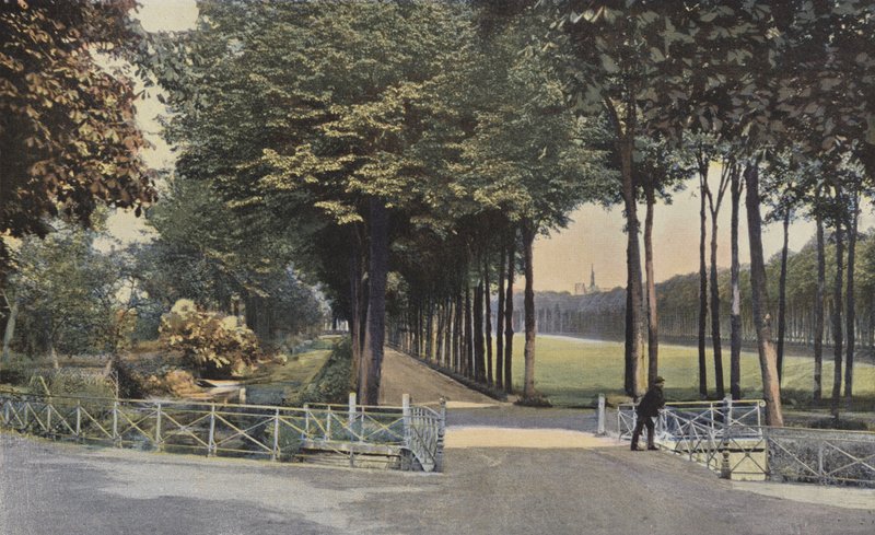 Amiens, Promenade de la Hotoie von French Photographer