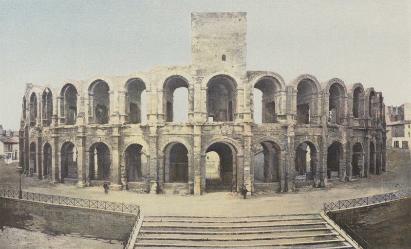 Arles, Amphitheater, Außenansicht von French Photographer