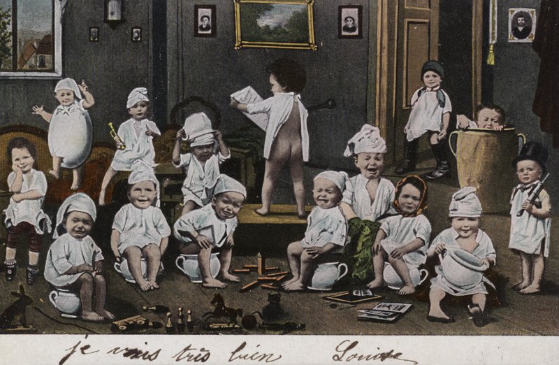 Viele Babys auf ihren Töpfchen von French Photographer