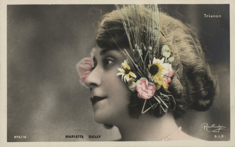Mariette Sully von French Photographer